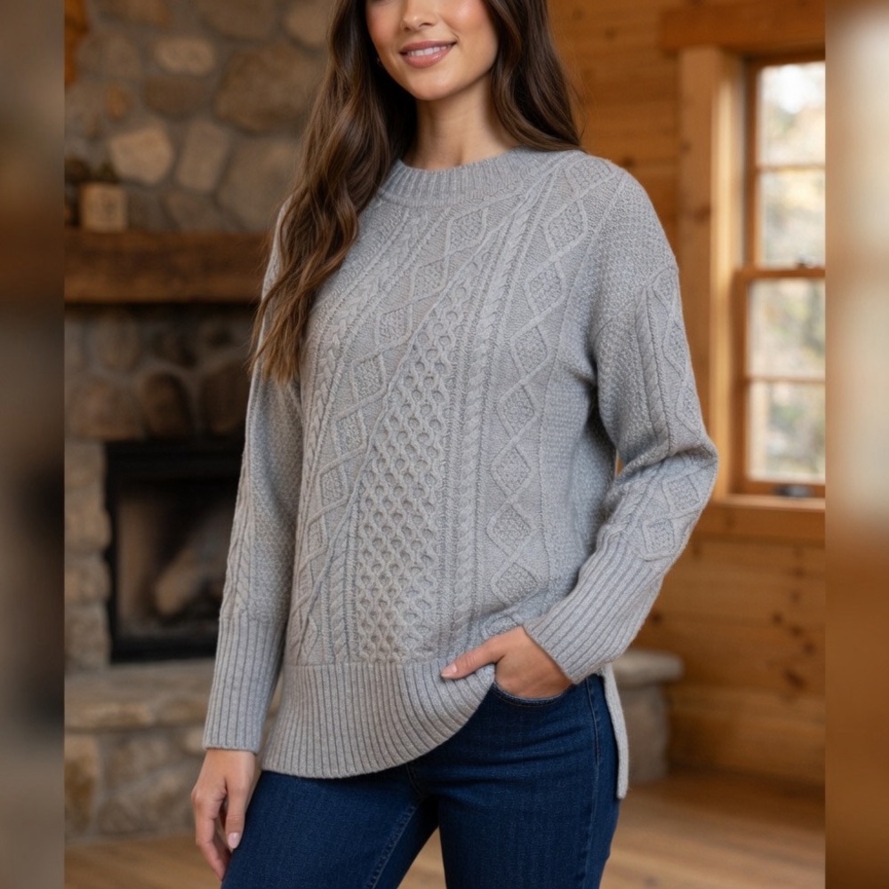J Crew Cable Knit Crew Neck Sweater, Size Small